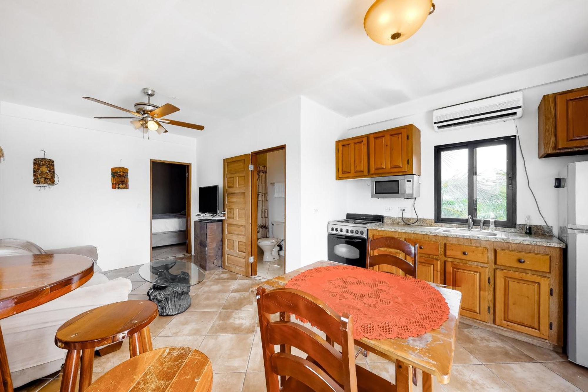 Mayan Falls Caye Caulker Room photo