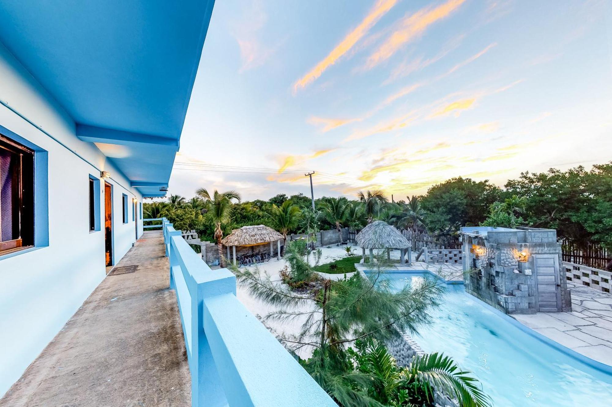 Mayan Falls Caye Caulker Room photo