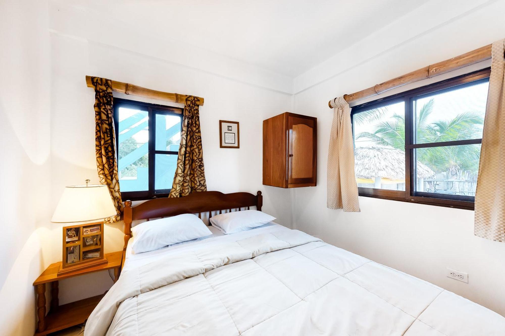 Mayan Falls Caye Caulker Room photo