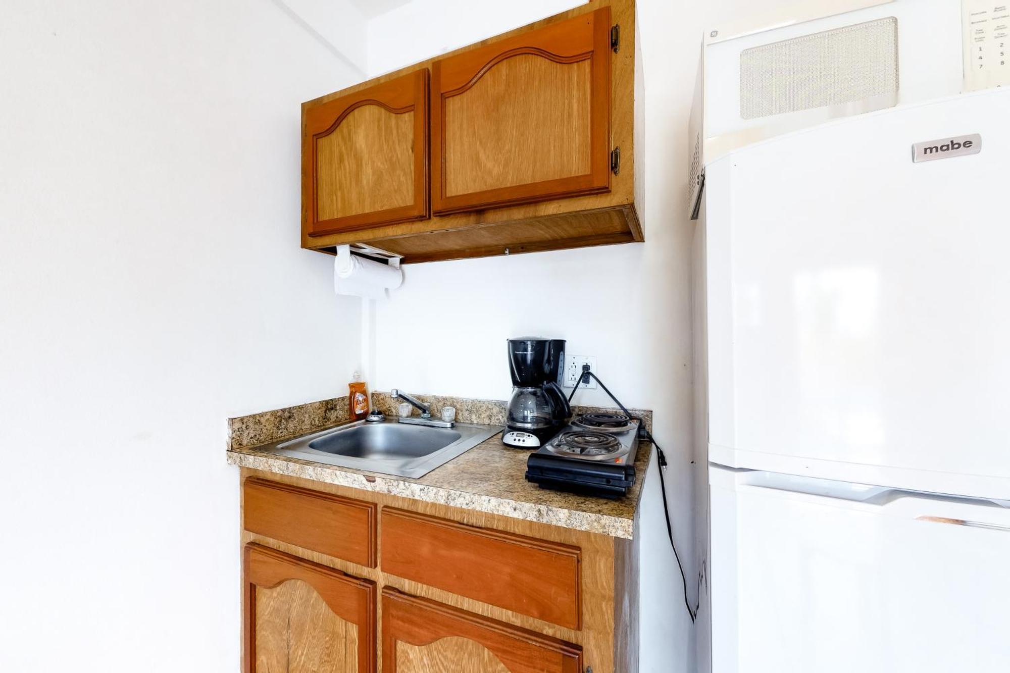 Mayan Falls Caye Caulker Room photo
