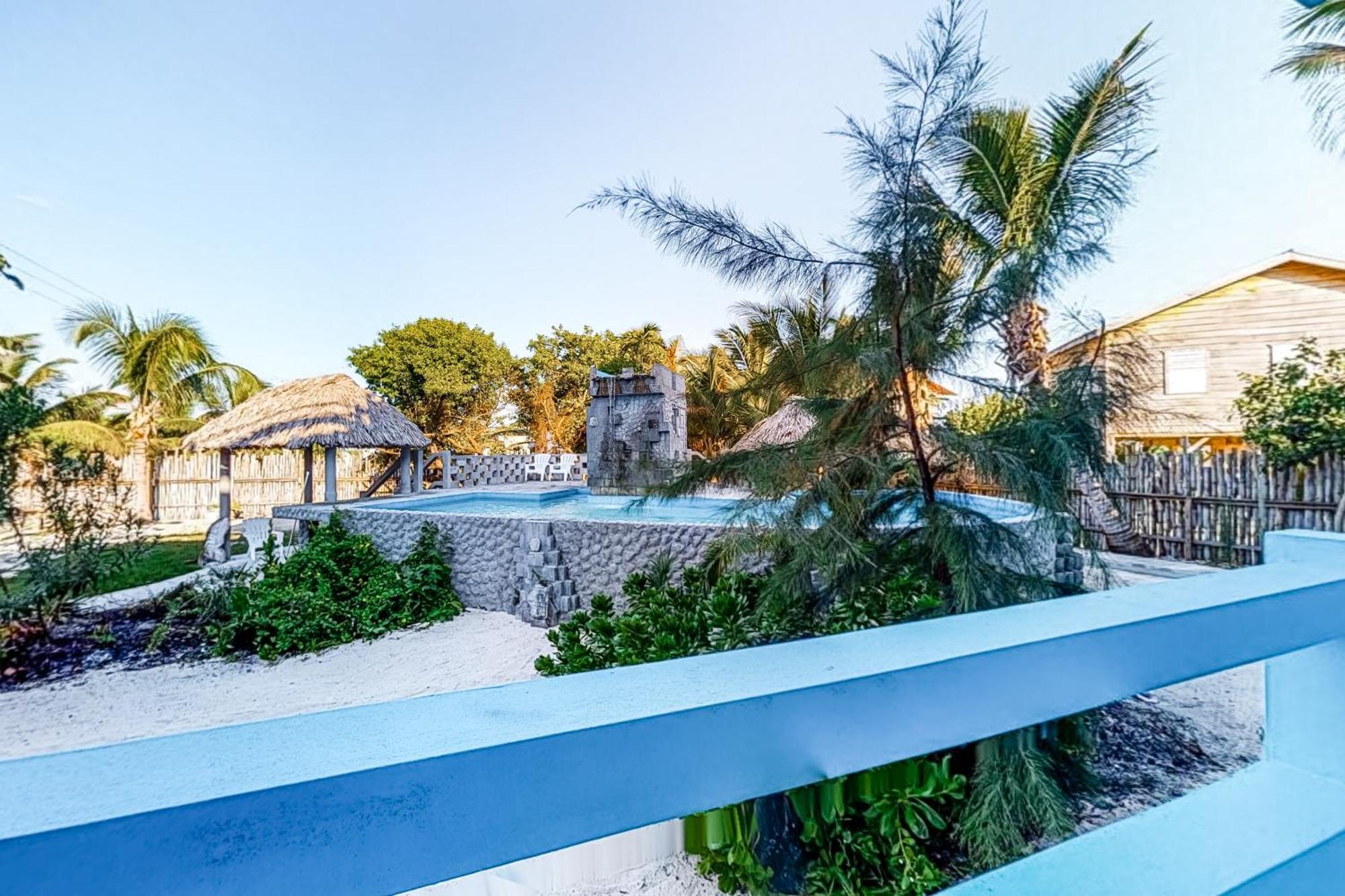Mayan Falls Caye Caulker Room photo